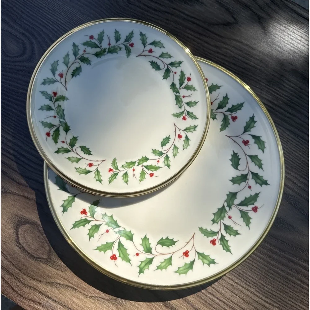 Lenox holiday piece